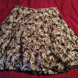 JONES NEW YORK Leaf Pattern Cotton A-Line Skirt